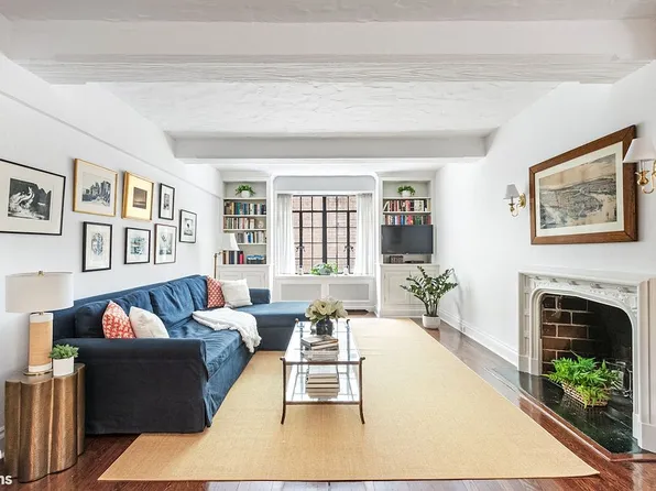 71 E 77th St APT 3C, New York, NY 10075