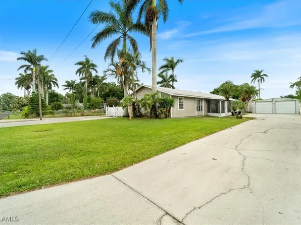 51-55 Lake St, North Fort Myers, FL 33903