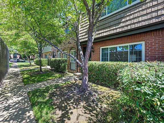 2nd image of 1949 Benita Dr Unit 4