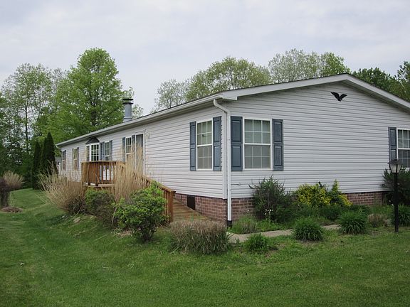 3rd image of 224 Troy Oaks Dr