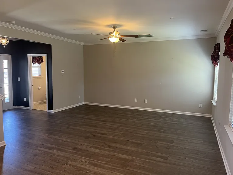 1055 Amber Hills Dr — Photo 22