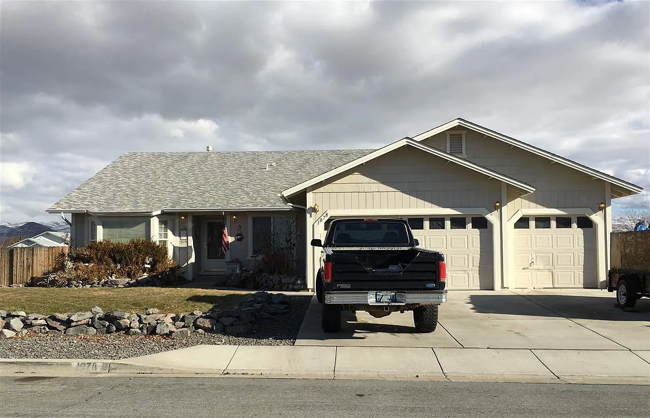 1078 Spoonbill Dr photo 1