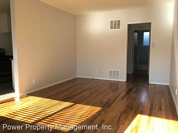 2nd image of 11325 Washington Pl APT 3