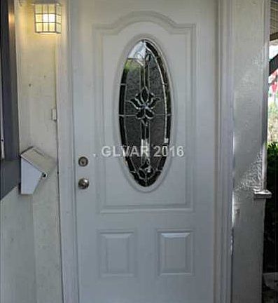 2nd image of 3574 Applewood Ave