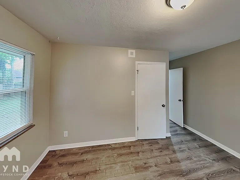 2650 Bernadette Rd — Photo 13