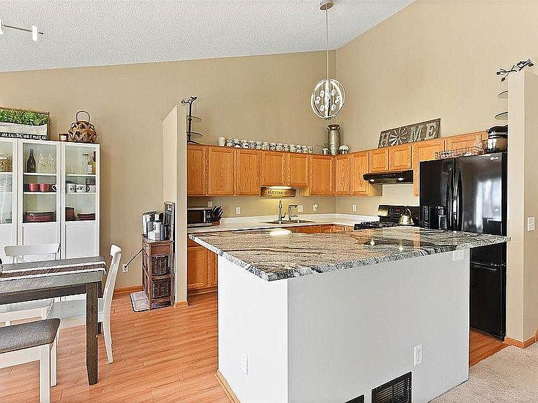 1st image of 13921 Echo Park Ln