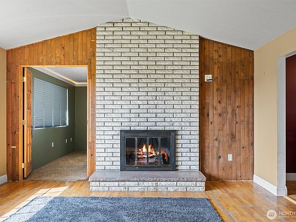 5th image of 705 N 12th Street