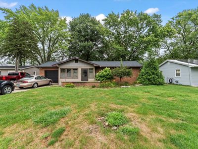 807 Center St, Mahomet, IL, 61853