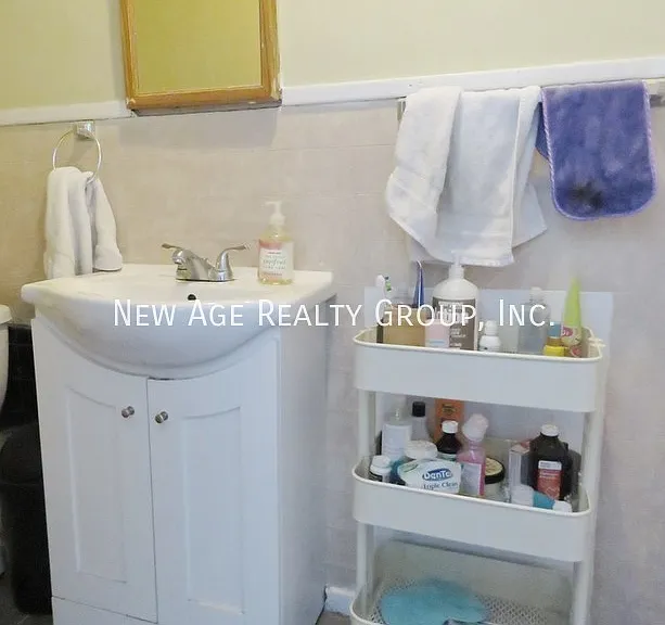 4500 Springfield Ave #3F — Photo 9
