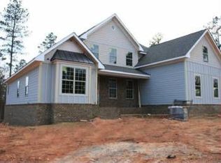 305 Crescent Dr, Gainesville, GA 30501