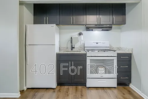 1015 N 47th Ave #4 Photo 1