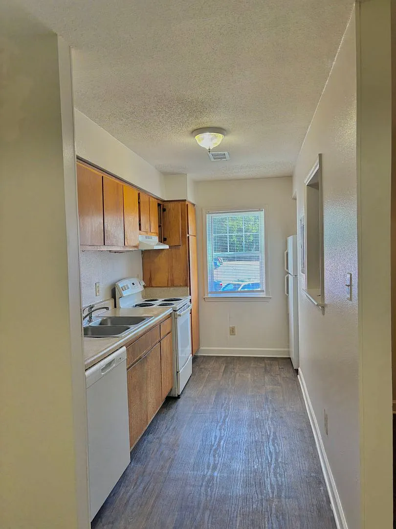 2514-203 Avent Ferry Rd, Raleigh, NC 27606 — Photo 2