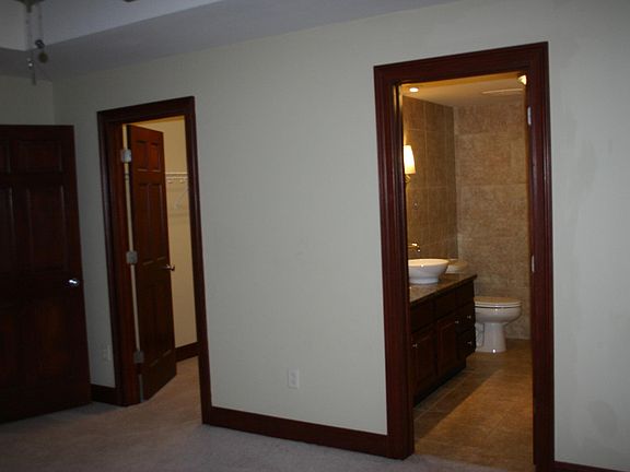 3rd image of 733 Battery Pl APT 204