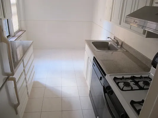 Rented by SUN WOOD REAL ESTATE | media 21