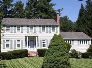 29 Oxford Rd, Dracut, MA 01826