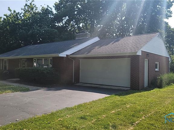 2nd image of 627 Monticello Dr