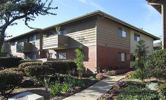 1st image of 3654 Princeton Ave