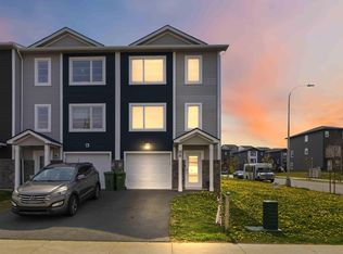 88 Flatrock Cres, Halifax, NS B3T 0N3