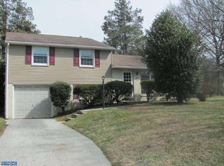 412 Brookwood Rd, Wayne, PA 19087