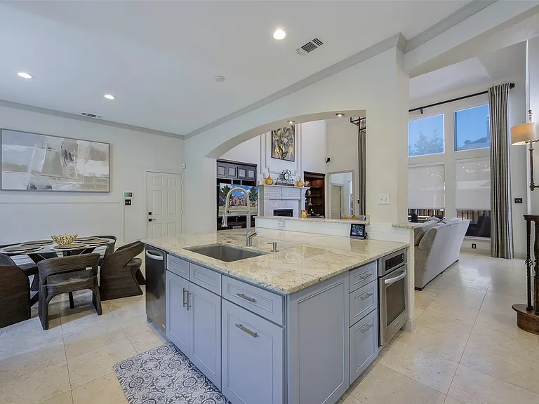 5913 Hempstead Dr — Photo 11