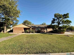 2400 W Cerro Rd, Artesia, NM 88210