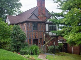 24 Holly Rd, Wheeling, WV 26003