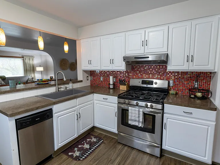 1504 Covell Ave NW — Photo 9