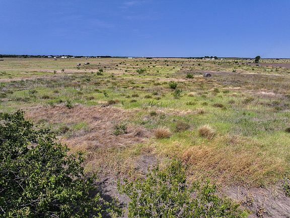 4th image of 309 Fm 1082