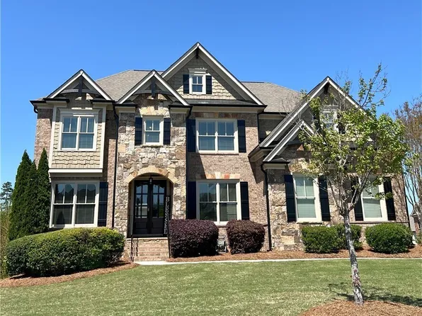 2671 Moon Chase Ln, Buford, GA 30519