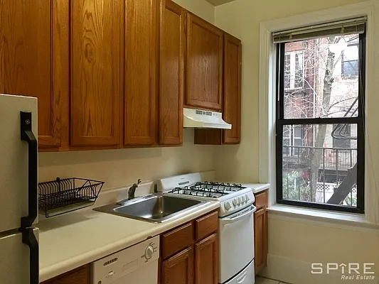 Rented by Spire Group | media 25