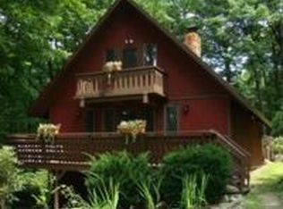 110 Snowshoe Rd, Acme, PA 15610