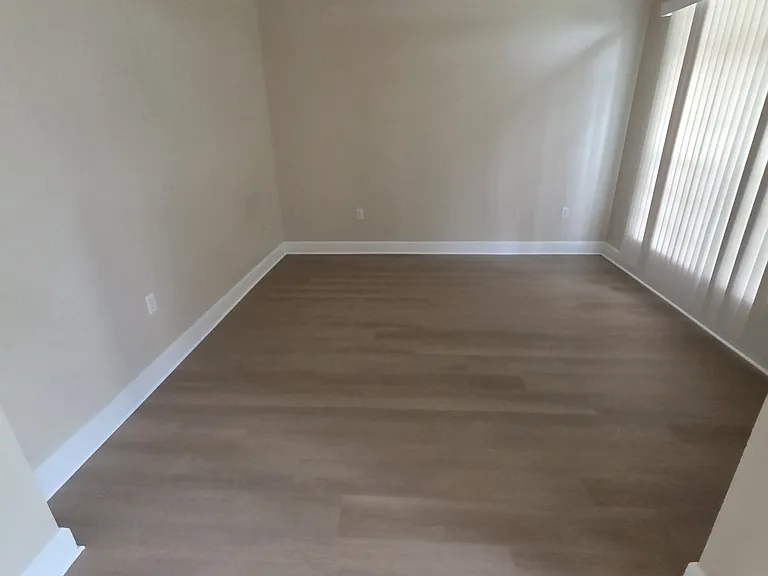 5701 Brackenwood Dr — Photo 4