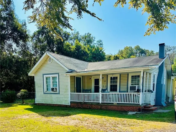 332 Andrus St, Marksville, LA 71351
