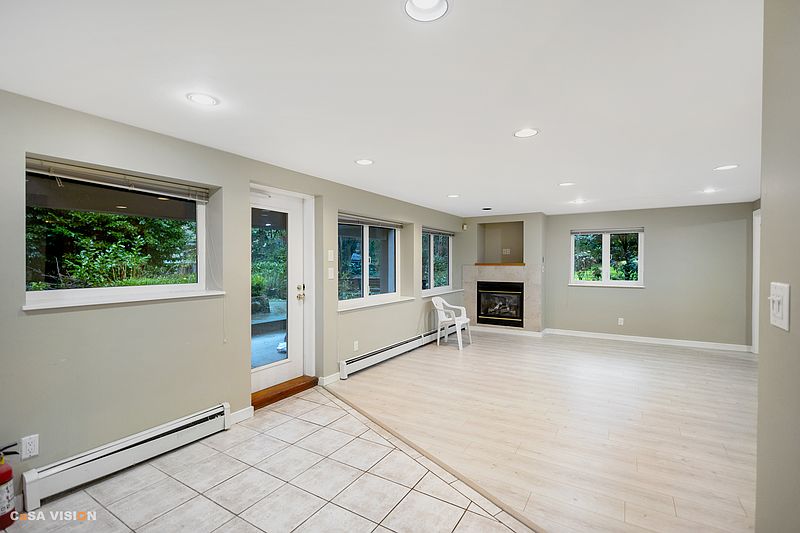 West Vancouver House for rent - 2 Bedrooms — photo 9