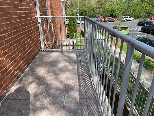 Rented by Winzone Realty Inc | media 11