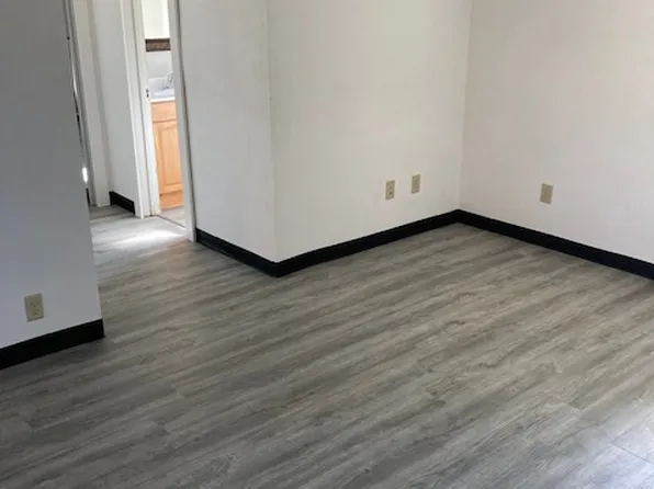 712 Russell St, Laramie, WY 82070