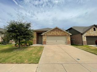 2537 Old Buck Dr, Weatherford, TX 76087