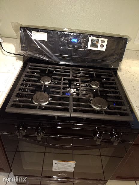 1st image of 3814 Baldwin Ave APT 3