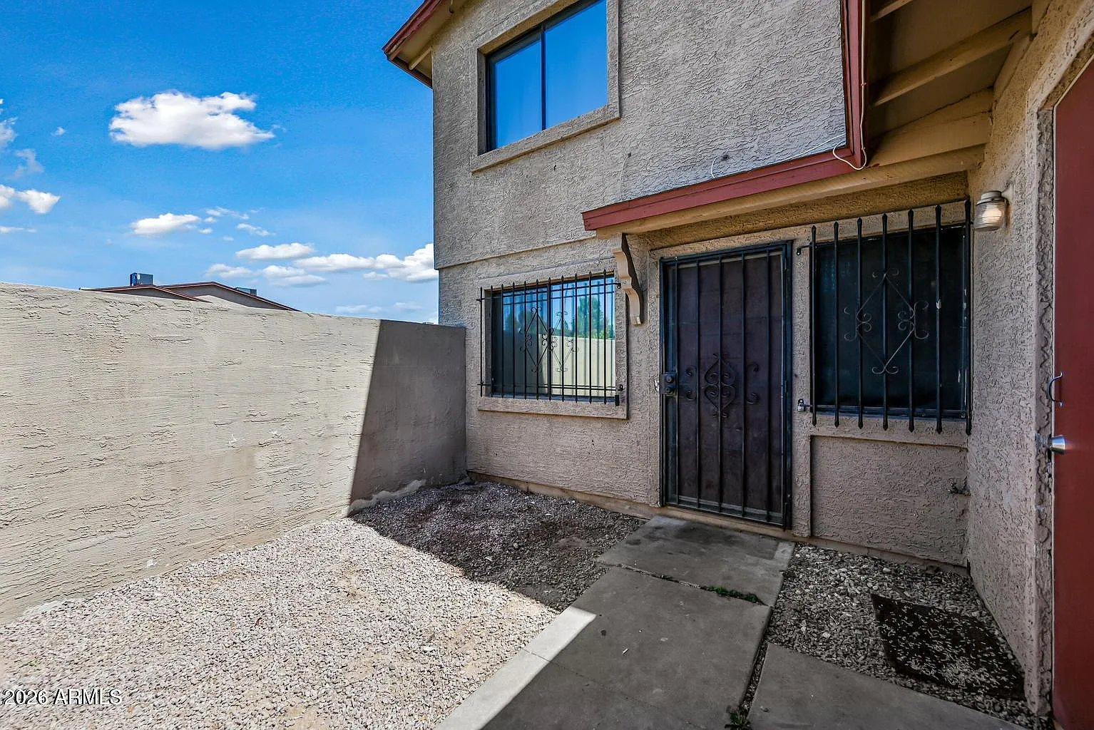 2 bed, 1.0 bath, 924 sqft, $995 — Photo 3