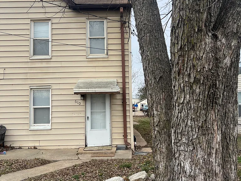 610 Marshall Rd #610 — Photo 14