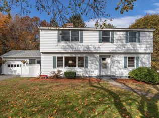 28 Montview Rd, Chelmsford, MA 01824