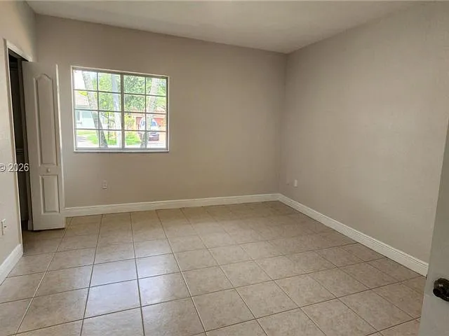 16507 NW 91st Ave — Photo 7