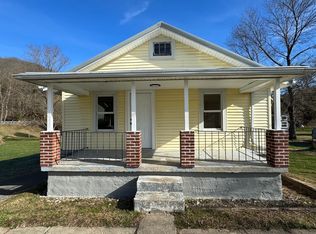 25 Dixie St, Elkview, WV 25071