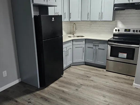 152 S Munn Ave #B-1, East Orange, NJ 07018