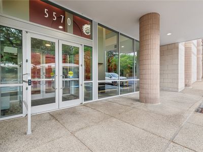 5570 Centre Ave APT 403, Pittsburgh, PA, 15232