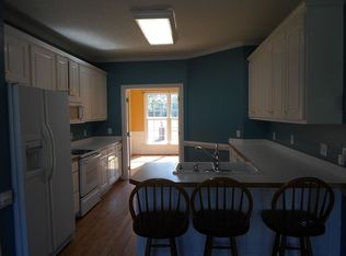 305 Woodcroft Dr, Angier, NC 27501