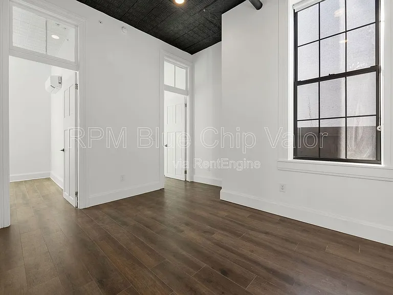 2151 Colerain Ave — Photo 14