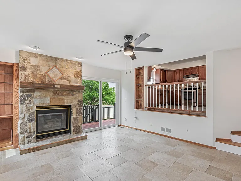 12756 Utica Cir — Photo 11