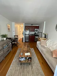 Rented by Weinstein Realty Group