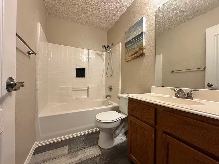 1202 Meadowgate Dr — Photo 14